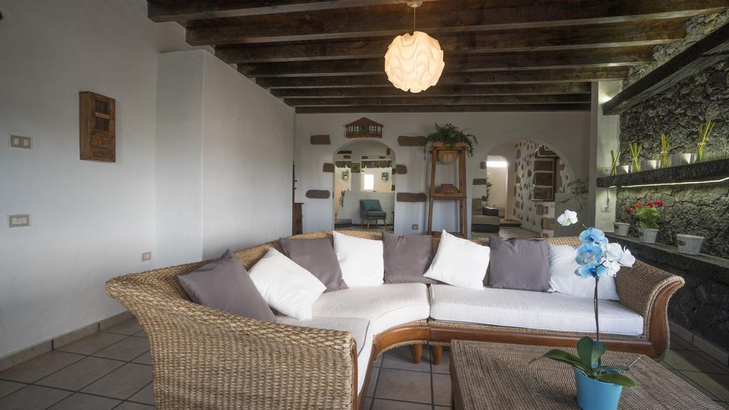 Villa With Amazing Views, Jacuzzi And Private Pool San Bartolomé Exteriér fotografie